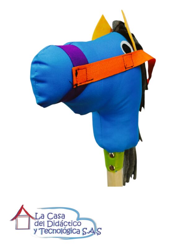 CBLL_C-AZL_03 Caballo de Madera